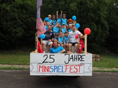 Vorschaubild: Minispielfest Fotostation1