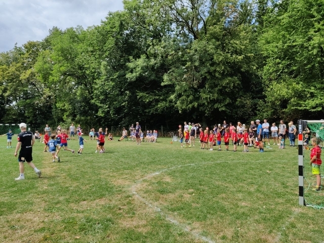 Bild: Minispielfest Mitten im Spiel