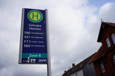 Umstieg nach Barsinghausen  (Bild vergr&ouml;&szlig;ern)