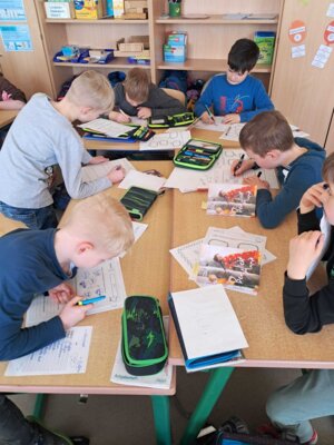 Foto des Albums: Lesewoche Klasse 3 - Ben liebt Anna