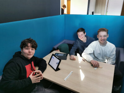 2024 03 Projekttag Uni 9m 09  (Bild vergr&ouml;&szlig;ern)