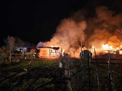 Foto des Albums: Gartenhüttenbrand 