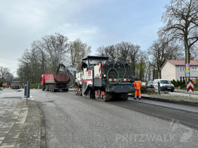Foto des Albums: Deckenerneuerung in der Kyritzer Straße