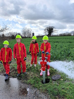 Vorschaubild: Hydranten setzen