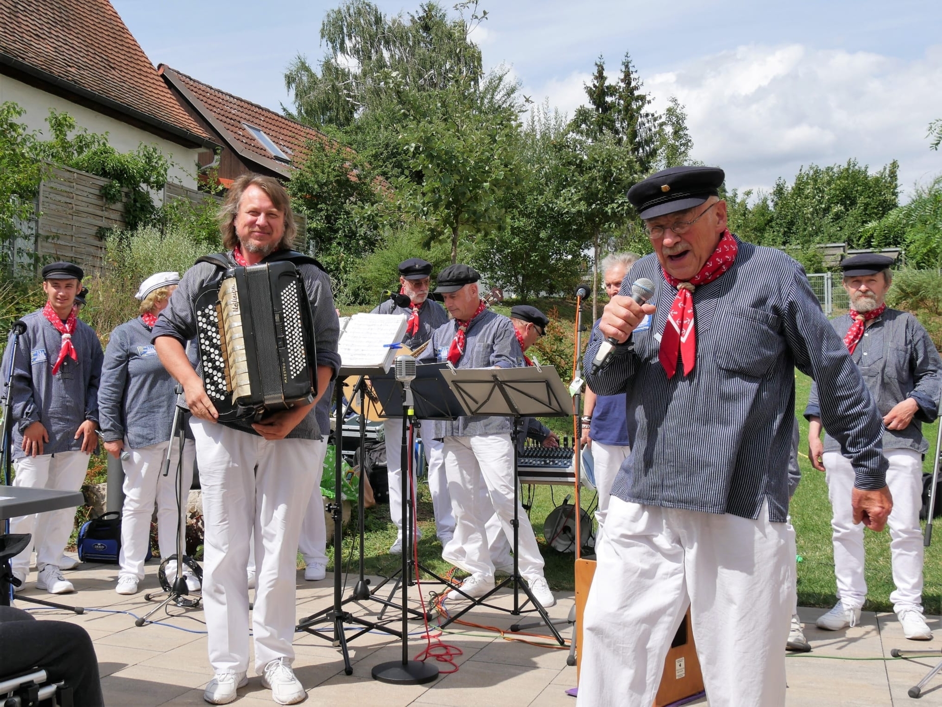 Bild: Einmal noch nach Bombay, einmal nach Shanghai