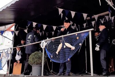 Vorschaubild: Leave her, Jonny! Danke an den Bayerischen Landesverband der Marktkaufleute & Schausteller, dass wir wieder dabei sein durften!