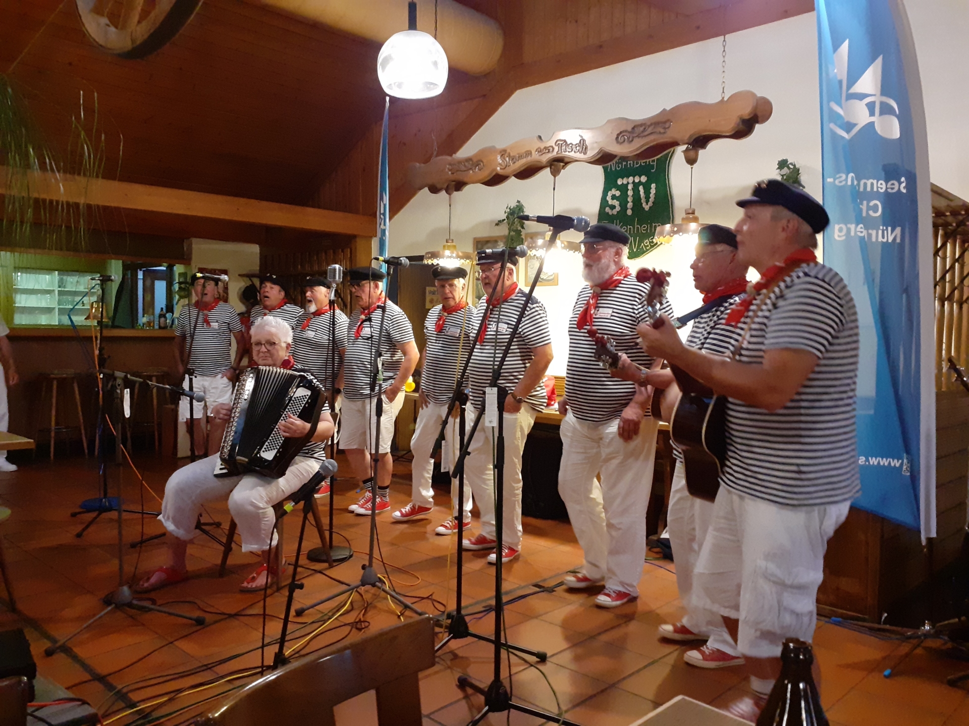 Bild: Jetzt unsere Schweizer Freunde