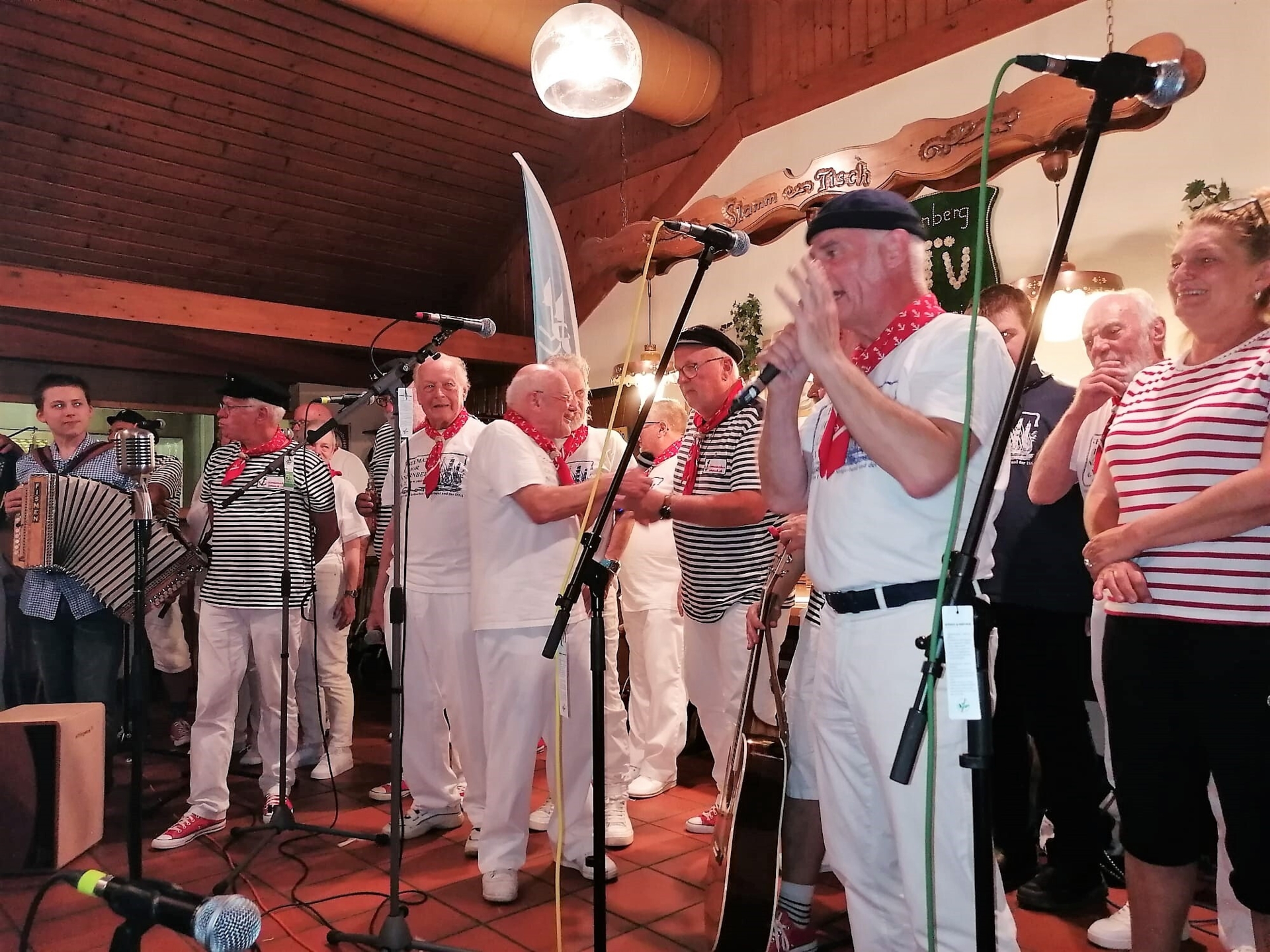 Bild: Herzliche Worte und bis morgen!