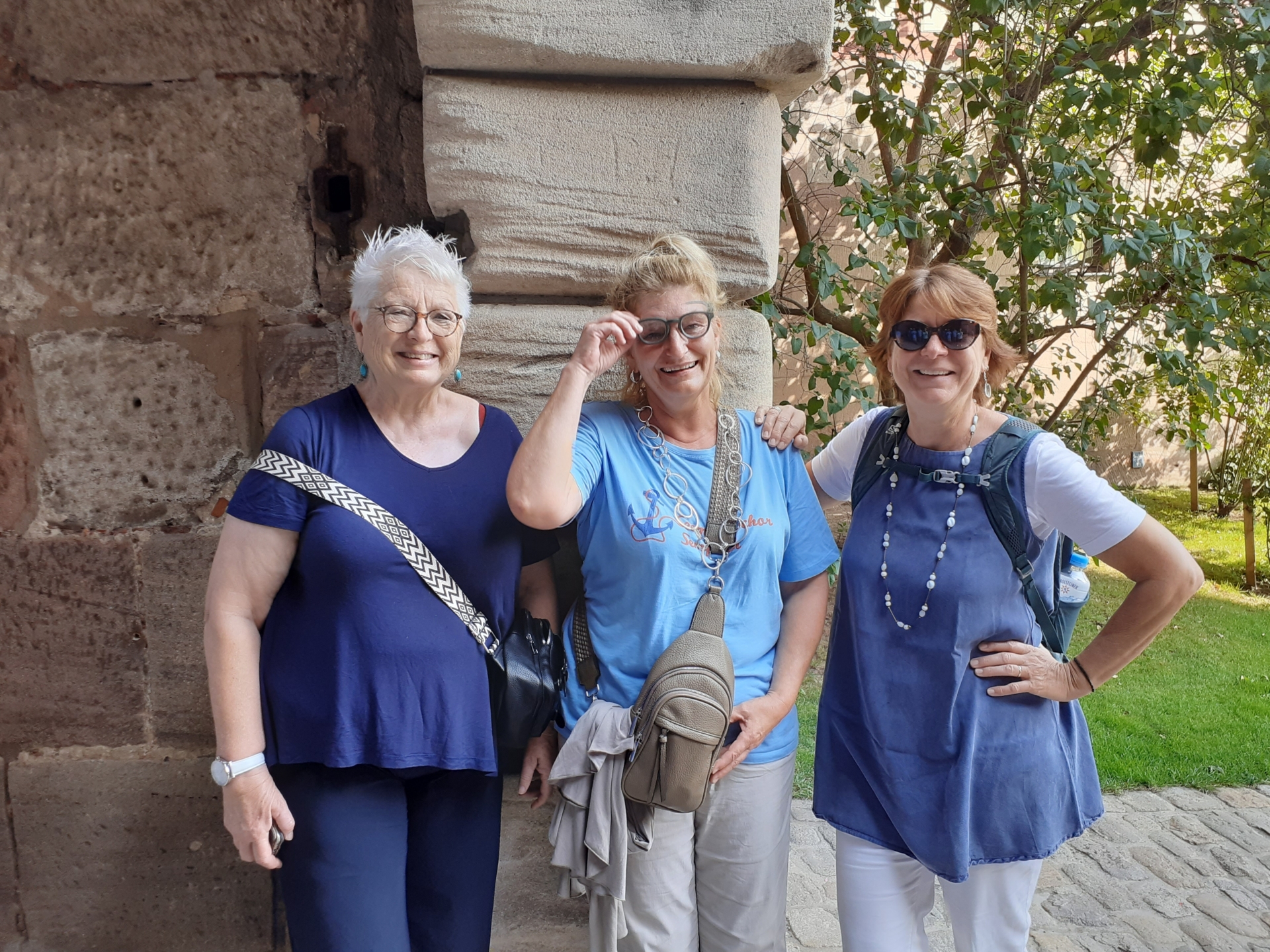 Bild: Und auch noch einmal die Glucken, die uns gestern Abend so viel Spaß gemacht haben!