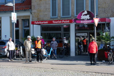 Start am ASB-Bhf  (Bild vergr&ouml;&szlig;ern)