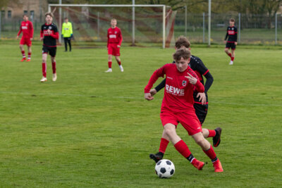 Foto des Albums: B-Junioren in Falkenthal zu Gast