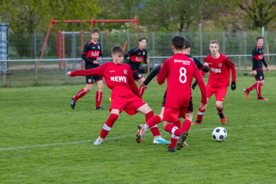 Foto des Albums: B-Junioren in Falkenthal zu Gast