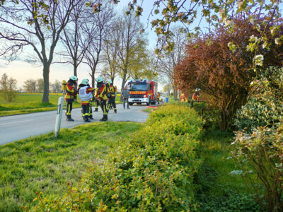 Foto des Albums: Alarmübung: Rauchentwicklung aus Abrisshaus, Menschenleben in Gefahr