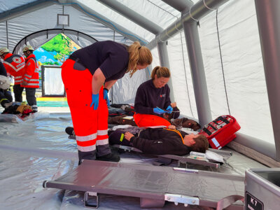 Foto des Albums: Stadtausbildungstag mit zwei Einsatz-Szenarien gemeistert