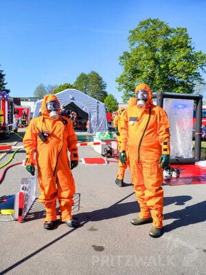 Foto des Albums: Stadtausbildungstag mit zwei Einsatz-Szenarien gemeistert