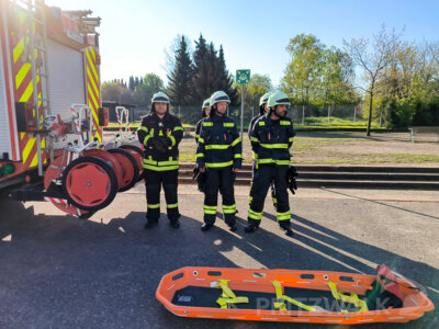 Foto des Albums: Stadtausbildungstag mit zwei Einsatz-Szenarien gemeistert