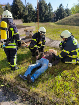 Foto des Albums: Stadtausbildungstag mit zwei Einsatz-Szenarien gemeistert