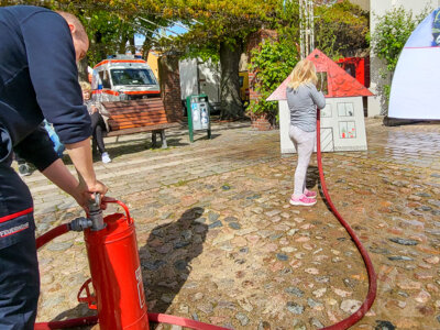 Foto des Albums: Sonniges Frühlingserwachen lockte Hunderte in die Innenstadt