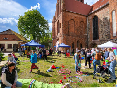 Foto des Albums: Sonniges Frühlingserwachen lockte Hunderte in die Innenstadt