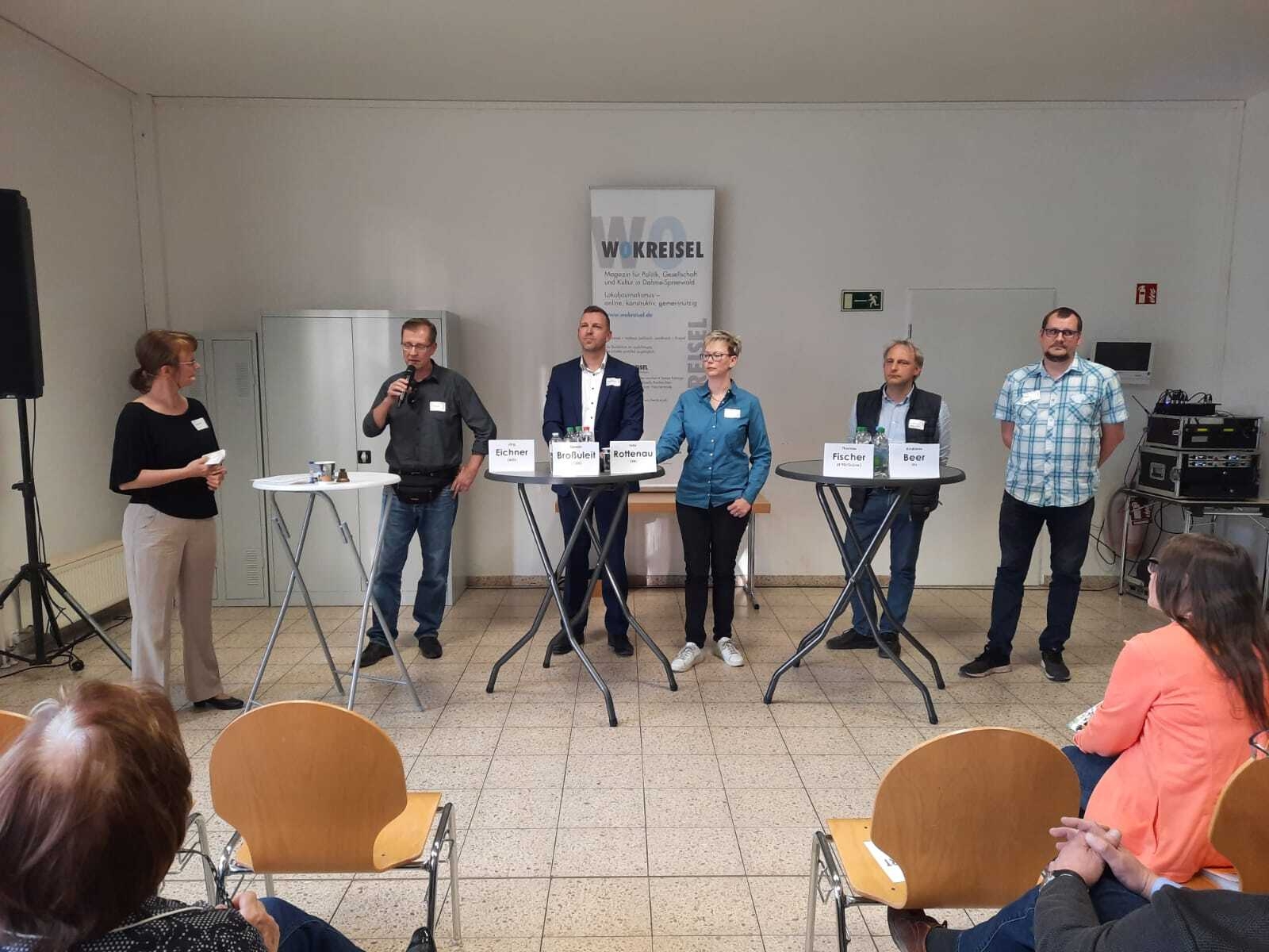 Bild: Runde 1: Ziemer, Eichner, Broßuleit, Rottenau, Fischer, Beer