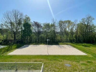 Beachvolleyball  (Bild vergr&ouml;&szlig;ern)