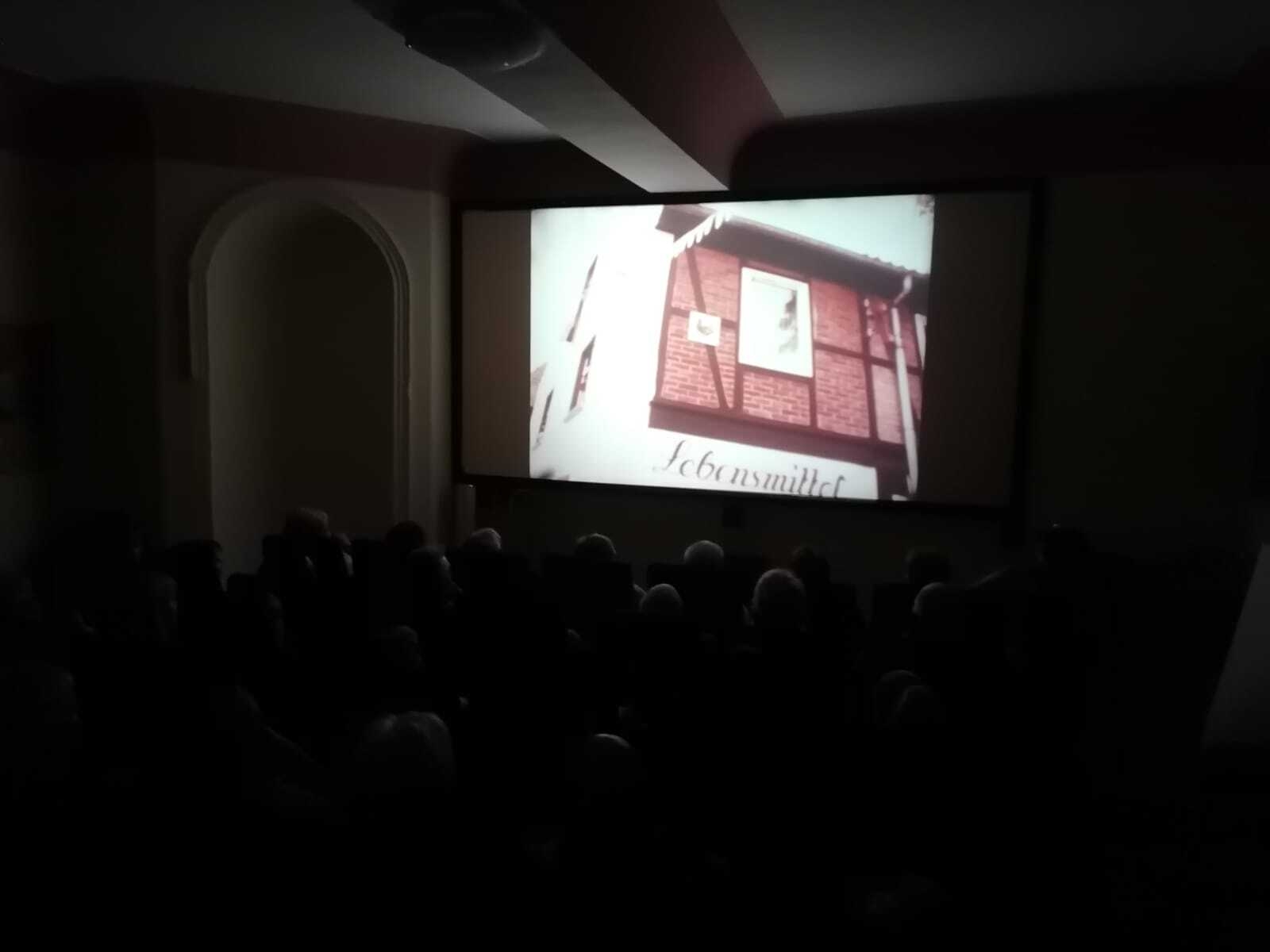 Bild : im Kino