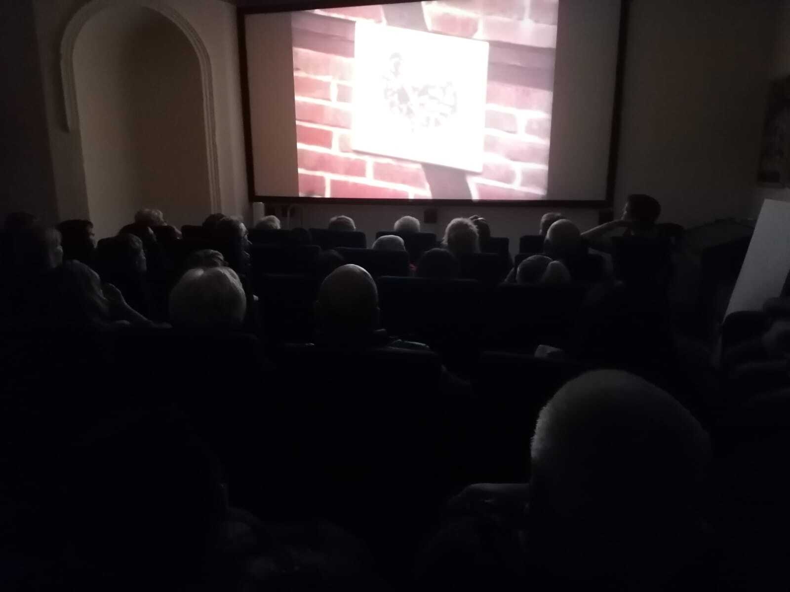 Bild : im Kino