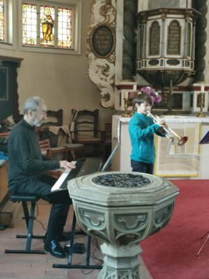 Hans-Joachim Zunft am Piano und Clemens Krug an der Trompete  (Bild vergr&ouml;&szlig;ern)