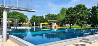 Freibad Rodheim v.d.H&ouml;he 