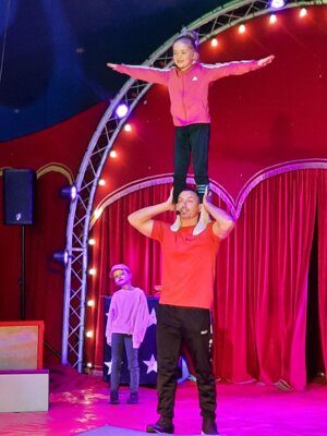 Foto des Albums: Zirkusprojekt mit dem Zirkus Fellini