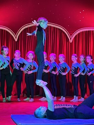 Foto des Albums: Zirkusprojekt mit dem Zirkus Fellini
