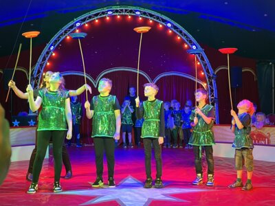 Foto des Albums: Zirkusprojekt mit dem Zirkus Fellini