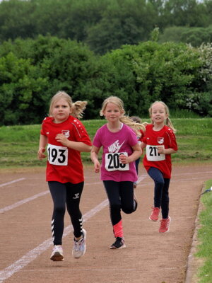 NLV OHA KM Einzel 2024 800m 07  (Bild vergr&ouml;&szlig;ern)