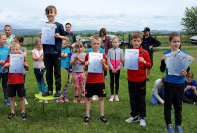 NLV OHA KM Einzel 2024 Siegerehrung 07  (Bild vergr&ouml;&szlig;ern)