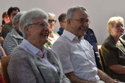 Vorschaubild: Waltraud und Walter Kniese sowie Rosel Hofmann