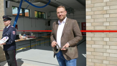 Foto des Albums: Einweihung Feuerwehrhaus Mariental