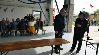 Foto des Albums: Einweihung Feuerwehrhaus Mariental