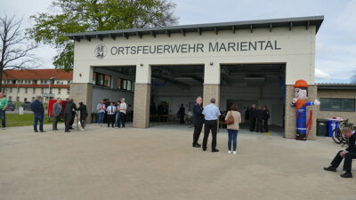 Foto des Albums: Einweihung Feuerwehrhaus Mariental