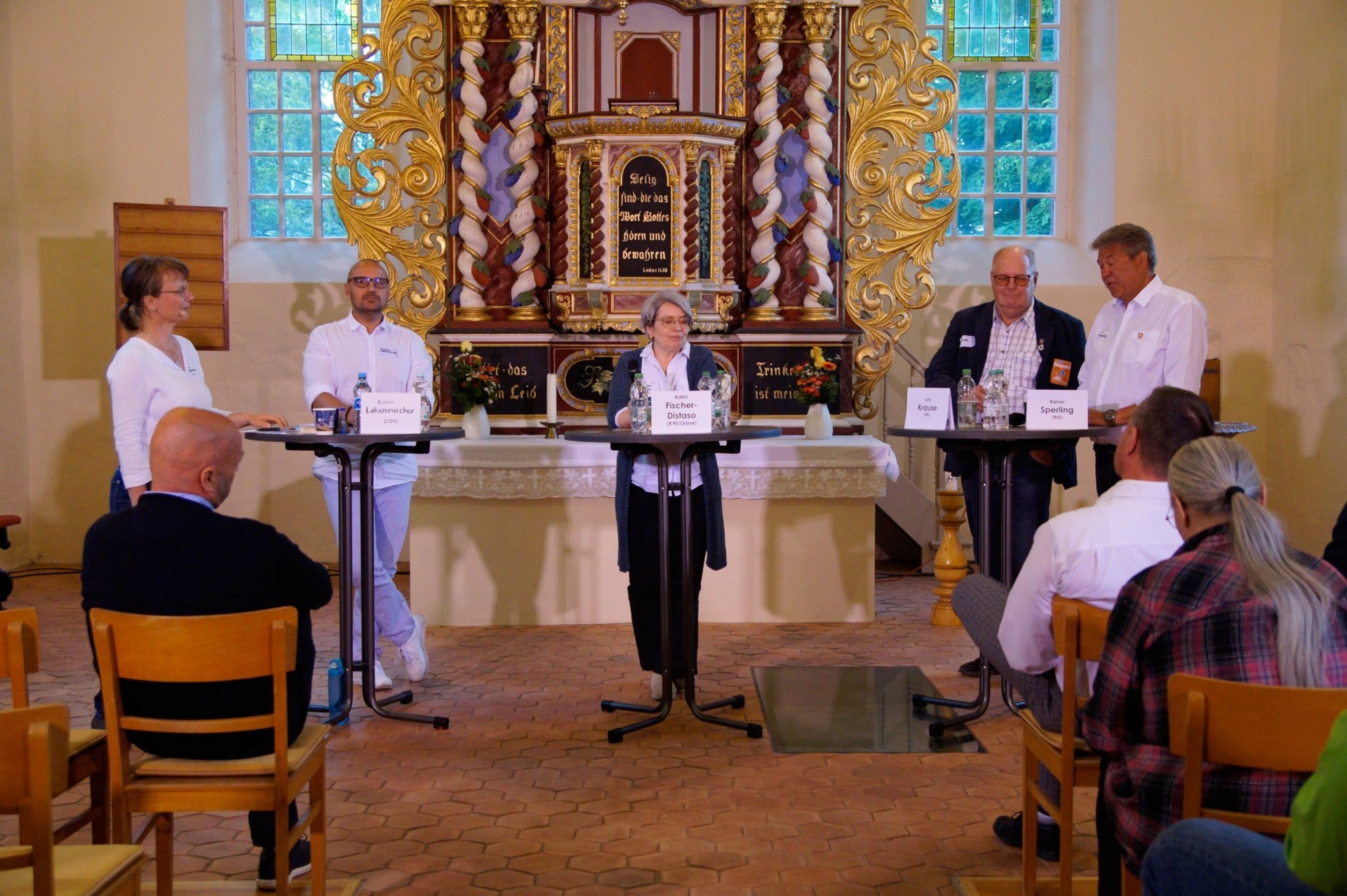 Bild: Runde 1: Ziemer, Lakenmacher, Fischer-Distaso, Krause, Sperling