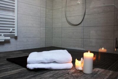 bw badezimmer 1  (Bild vergr&ouml;&szlig;ern)