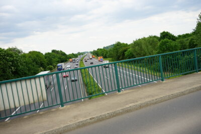 A2 - Ohne uns  (Bild vergr&ouml;&szlig;ern)