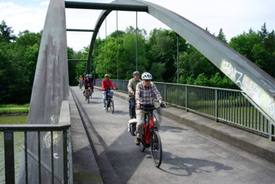 Br&uuml;cke &uuml;ber den Mittellandkanal  (Bild vergr&ouml;&szlig;ern)
