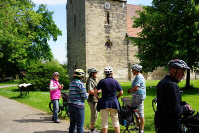 Sigwardskirche - Kleine Pause  (Bild vergr&ouml;&szlig;ern)