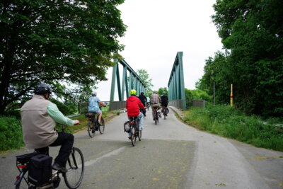 Zur&uuml;ck &uuml;ber den Mittellandkanal  (Bild vergr&ouml;&szlig;ern)