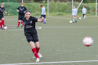 Foto des Albums: Ladies vs Ladeburg EW