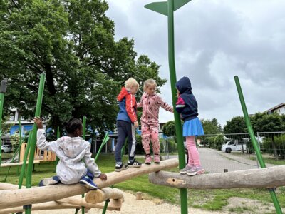 Foto des Albums: Eröffnung Spielplatz Waldrandsiedlung