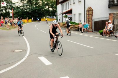 0240-4  (Bild vergr&ouml;&szlig;ern)