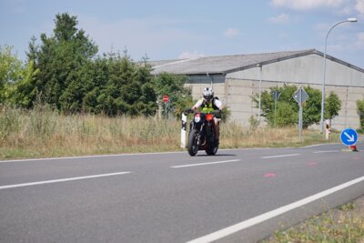 0466-3  (Bild vergr&ouml;&szlig;ern)