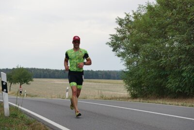 0833  (Bild vergr&ouml;&szlig;ern)