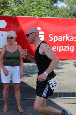 1110  (Bild vergr&ouml;&szlig;ern)